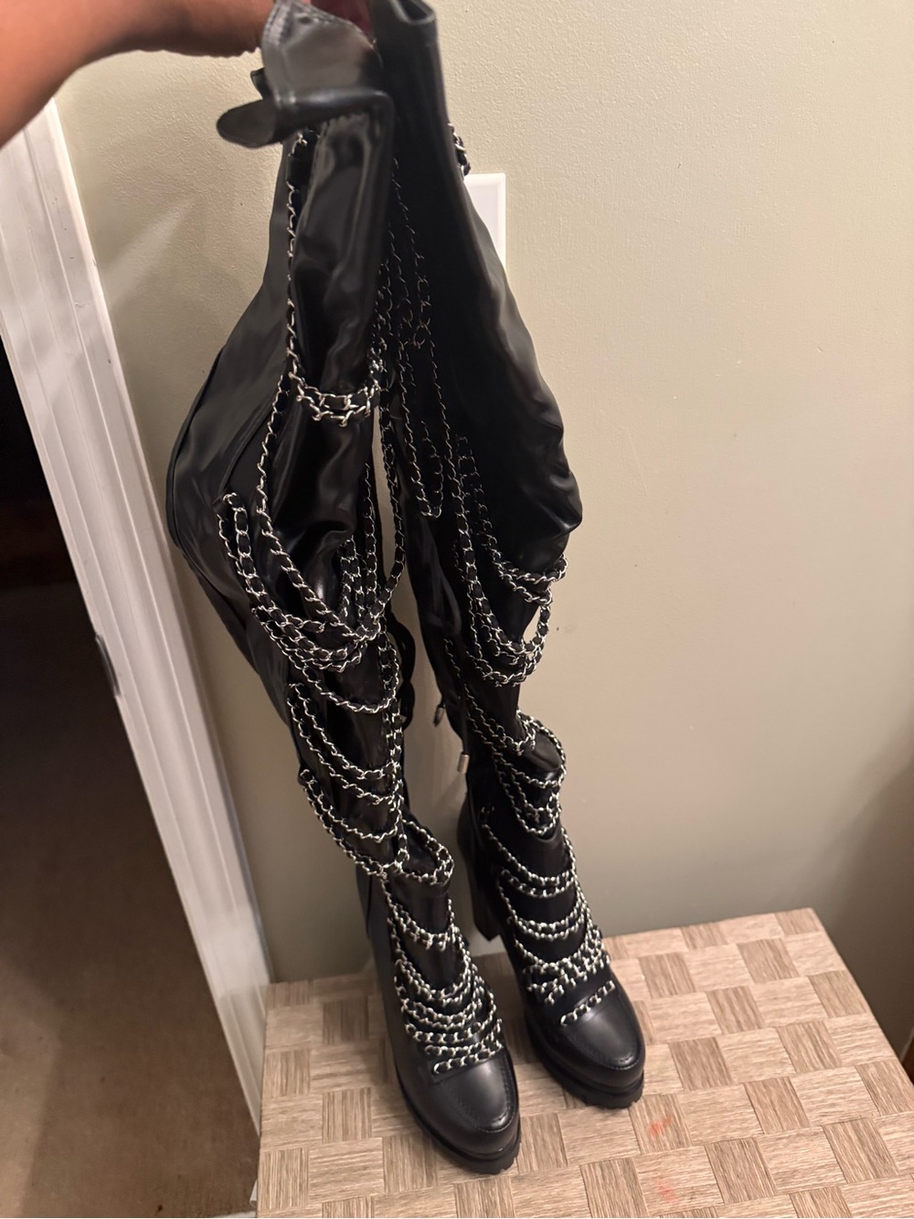 Black Over-the-Knee Boots with Silver Chain Detail